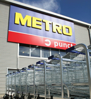 Metro ar putea să vândă magazinele Real din ţara noastră