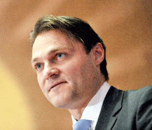 Grzegorz Konieczny: "Listarea Fondului Proprietatea la Varşovia, blocată la CNVM"