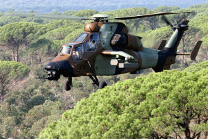 Două fonduri de investiţii se opun prelungirii duratei de funcţionare a Eurocopter România