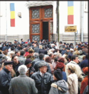 Despăbugubiri de peste un milion de lei pentru păgubiţii FNI