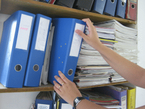 Raiduri la mai multe firme europene de reciclare a bateriilor