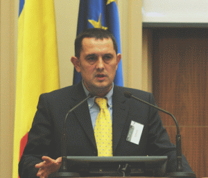 "Preluarea controlată, o metodă de privatizare mai eficientă decât cele din prezent"
