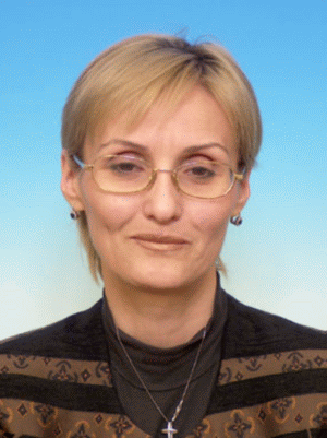 Datul din coate, pe scaune