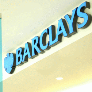 Directorul financiar al "Barclays" se retrage din funcţie