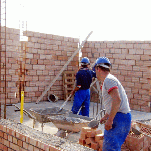 Epidemie de insolvenţe şi falimente în construcţii