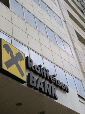 Raiffeisen Bank International ia în calcul cumpărarea Citibank România