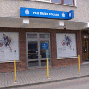 Banca PKO este controlată de stat, cu o deţinere de 31%.