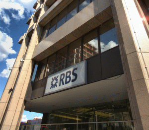 A demisionat directorul RBS Japonia