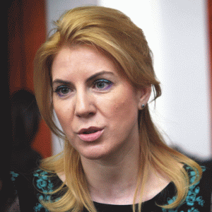 "Şcoala de Business", sprijin pentru tinerii antreprenori