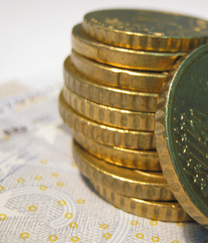 Guvernul britanic nu a prezentat măsuri de scădere a cheltuielilor publice