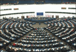 Comisia Europeană recomandă României să accelereze reformele în administraţie şi finanţe publice