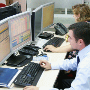 OPCOM şi BRM au primit licenţele pentru tranzacţionarea gazelor