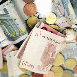 Europa Centrală a evitat vânzările masive de pe pieţele emergente