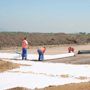 Terminalul Aeroportului Braşov - scos la licitaţie în luna noiembrie 