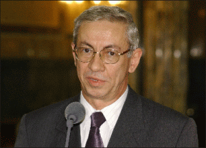 Dijmărescu: Economia autohtonă, insensibilă la dezbaterile publice