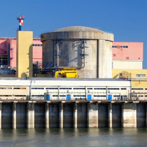 Aviz de la Senat pentru reglementarea apei grele preluate de Nuclearelectrica