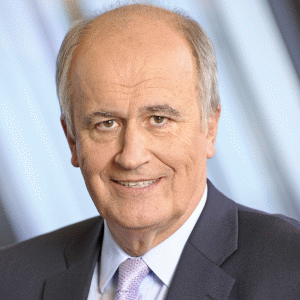 "Momentul actual nu este potrivit, din punct de vedere al preţului acţiunii, al apetitului investitorilor şi al mediului macroeconomic", potrivit lui Karl Sevelda.