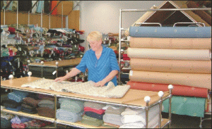 Comerţul României cu China va creşte, ca urmare a ridicării contingentului pentru textile