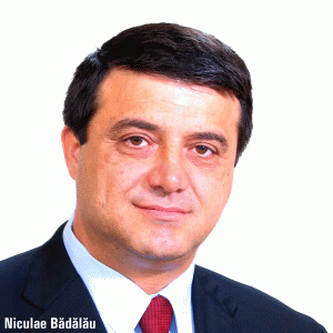 DNA: Niculae Bădălău, urmărit penal pentru trafic de influenţă