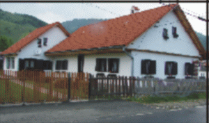 Casele de vacanţă tranzacţionate pe Valea Prahovei s-au scumpit cu circa 15%
