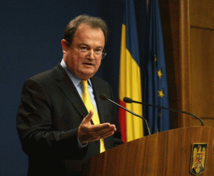 Blaga: "Îi chem pe toţi parlamentarii responsabili să nu voteze proiectul de buget"