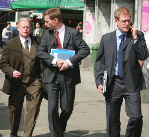 Băncile europene estimează concedieri în 2014