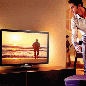 Philips iese complet din domeniul producţiei de televizoare