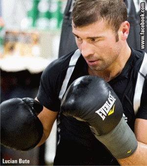 Traian Băsescu: "Când Lucian Bute câştiga, îl sunau toţi! Când a pierdut cred că nu l-a mai sunat nimeni. Am ţinut să-i telefonez pentru că l-am sunat şi atunci când era bucuros de câştig".