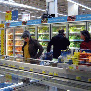 SIF Moldova vrea pedepsirea administratorilor care au delistat "Alimentara"