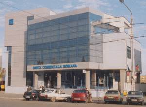 BCR a trecut pe profit