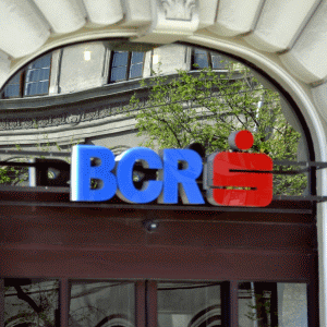 BCR trebuie să plătească despăgubiri, în procesul cu "Muntenia Imobiliare Development"
