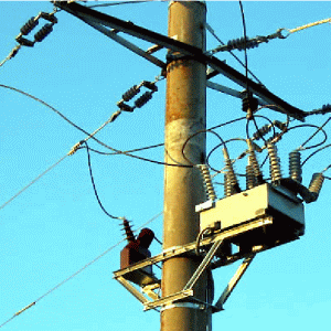 Transelectrica licitează investiţii de 312 milioane de lei
