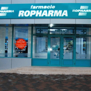 Acţionarii Ropharma pregătesc preluarea fabricii Europharm