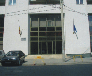 Comisia Naţională a Valorilor Mobiliare analizează majorarea pragului de deţinere la bursele autohtone