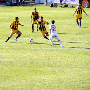 Liga 1 se îngroapă în datorii