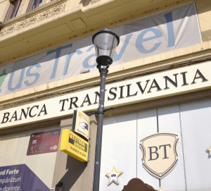 Banca Transilvania atribuie 9,8 milioane de acţiuni salariaţilor