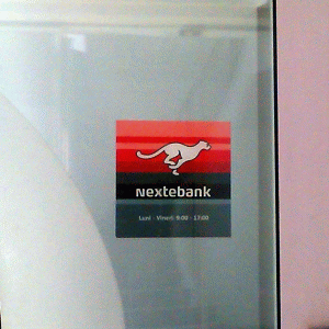 Nextebank vrea să cumpere alte instituţii financiare