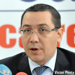 Ionel Niţu: "The left is playing two simultaneous chess games with the two factions of the right"