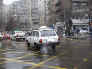 T&E: Emisiile de CO2 ale maşinilor vândute în Europa au crescut cu 25% în 2013 