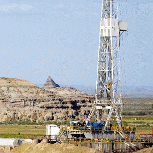 Chevron: "Vom continua explorările gazelor de şist din România"