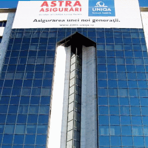 Acţionarii "Astra" discută ţinerea societăţii în viaţă