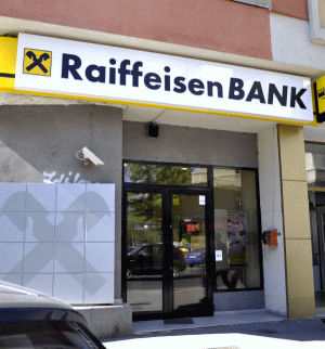 Raiffeisen adds to the news that it is accepting the conversion of loans from Francs to lei