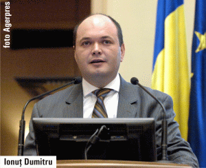 "Sectorul bancar va trece printr-un proces de ajustare"