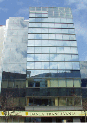 Profitul Băncii Transilvania a crescut cu 40,8%, la 338,13 milioane lei faţă de aceeaşi perioadă din 2013