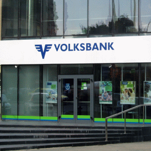 Bombă pe piaţa bancară - creditele în CHF, convertite cu discount de 30%