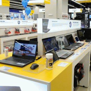"Sunt aşteptate investiţii străine importante în industria electronică"