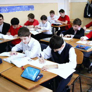 Promisiunile s-au terminat, revin problemele