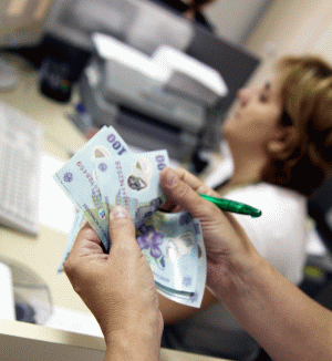 Pârvan: "Fiscul nu trebuie să cunoască tranzacţiile bancare!"