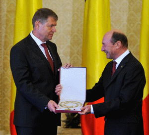 "Nu există altă cale pentru România decât aceea a unei ţări eliberate de corupţie"