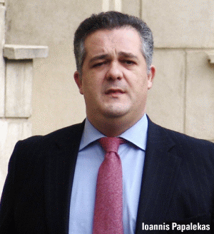 Papalekas se delimitează de Bîlteanu